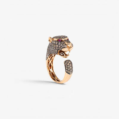 Bague Féline or rose, diamants bruns & rubis