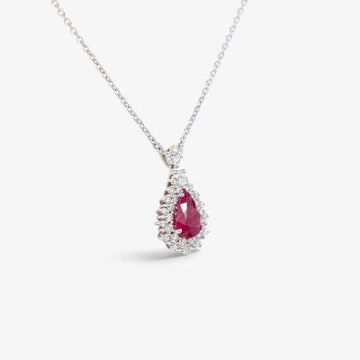 Collier Pompadour or blanc, rubis & diamants
