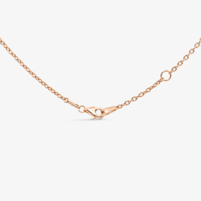 Collier Louis XV or rose, émeraude & diamants