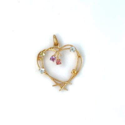 Pendentif en or 750/1000 et pierres fines coeur