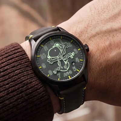 Montre AVI-8 Flyboy Peanuts Snoopy Limited Edition AV-4156-03