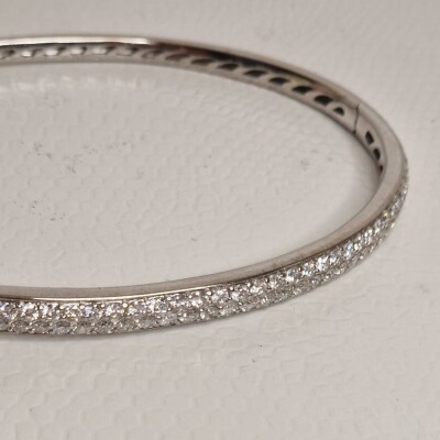 Bracelet jonc ouvrant diamants double rang or Blanc