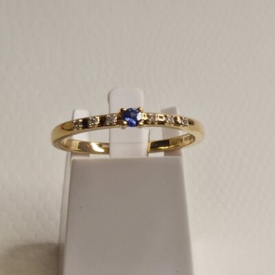 Bague Mauboussin Capsule d'émotions en or jaune, saphir bleu et diamants