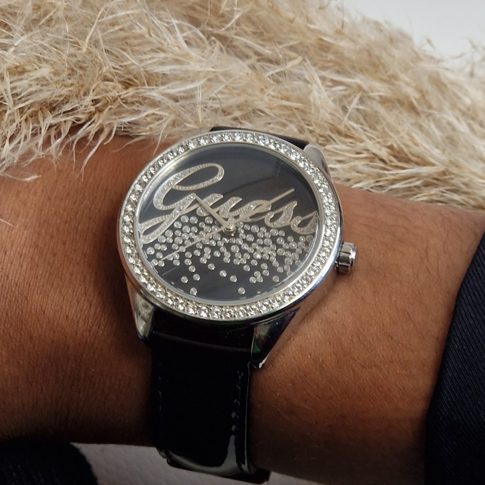 MONTRE GUESS W60006L5 vue 2