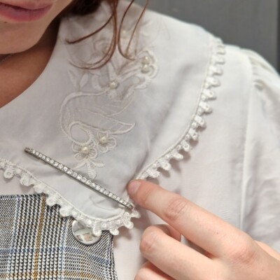 Broche or blanc 18 carats et diamants