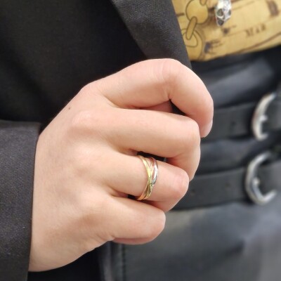 Bague anneaux entrelacés en or 18 carats – 3 ors