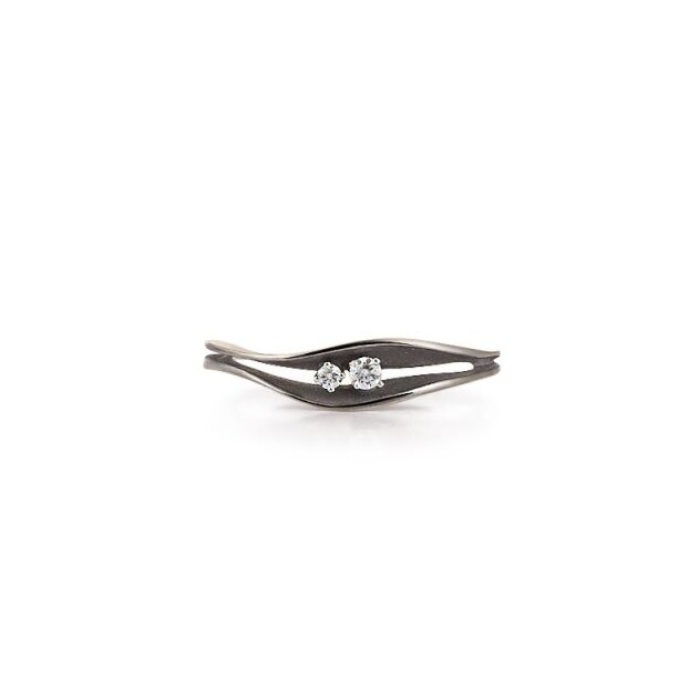 Bague empilable série Dune, or lave noir 18 carats avec diamants