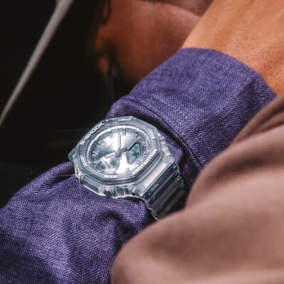 Montre G-Shock Bright Metallic GA-2100BM-7A8ER