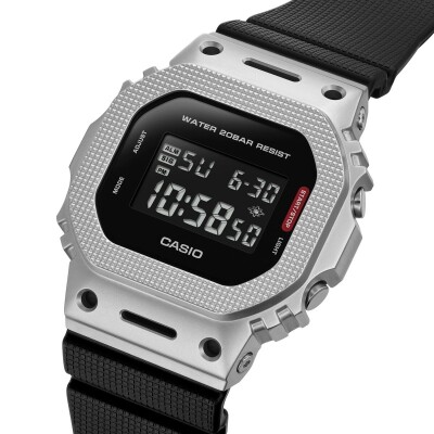 Montre G-Shock Modern Industrial GM-5600M-1ER