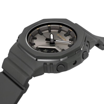 Montre G-Shock Women's day édition GMA-P2126W-8AER