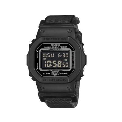 Montre G-Shock Bracelet Tissu Extensible, Boucle Magnétique FIDLOCK® DW-5600MNC-1