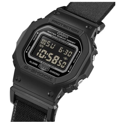 Montre G-Shock Bracelet Tissu Extensible, Boucle Magnétique FIDLOCK® DW-5600MNC-1
