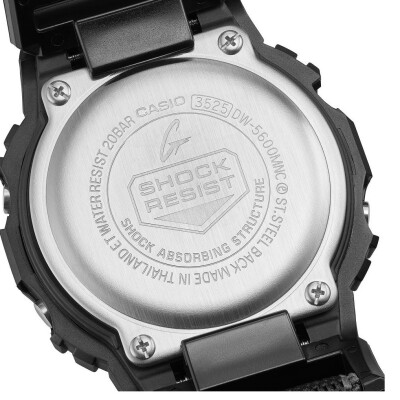 Montre G-Shock Bracelet Tissu Extensible, Boucle Magnétique FIDLOCK® DW-5600MNC-1