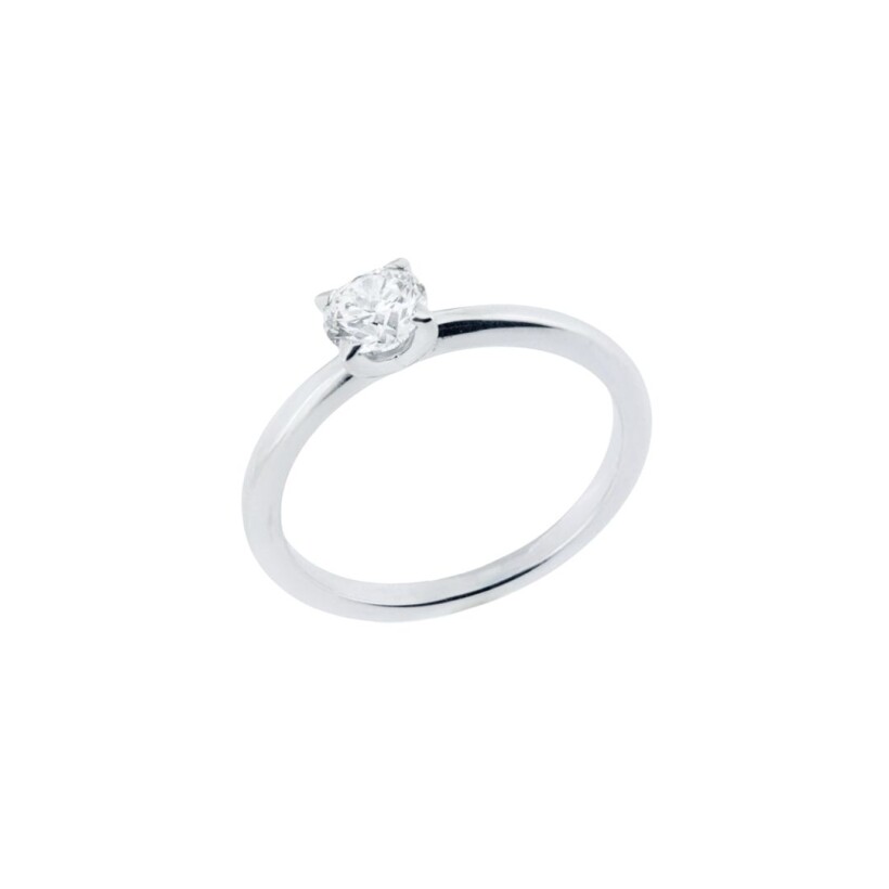 Solitaire en or blanc palladié et diamant 0.5ct