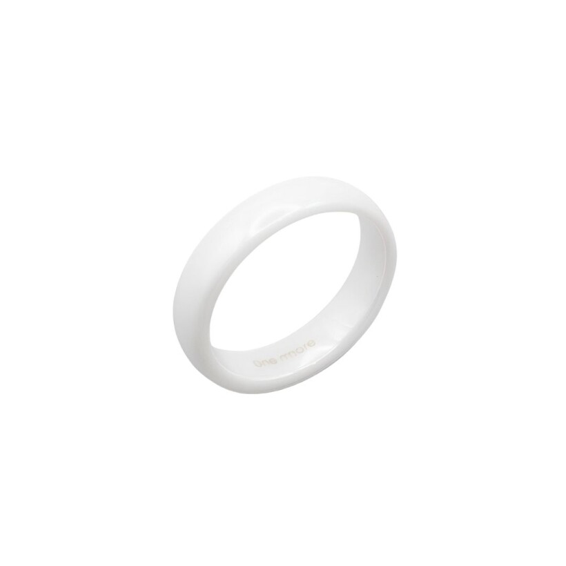 Bague blanche en céramique 4.5mm