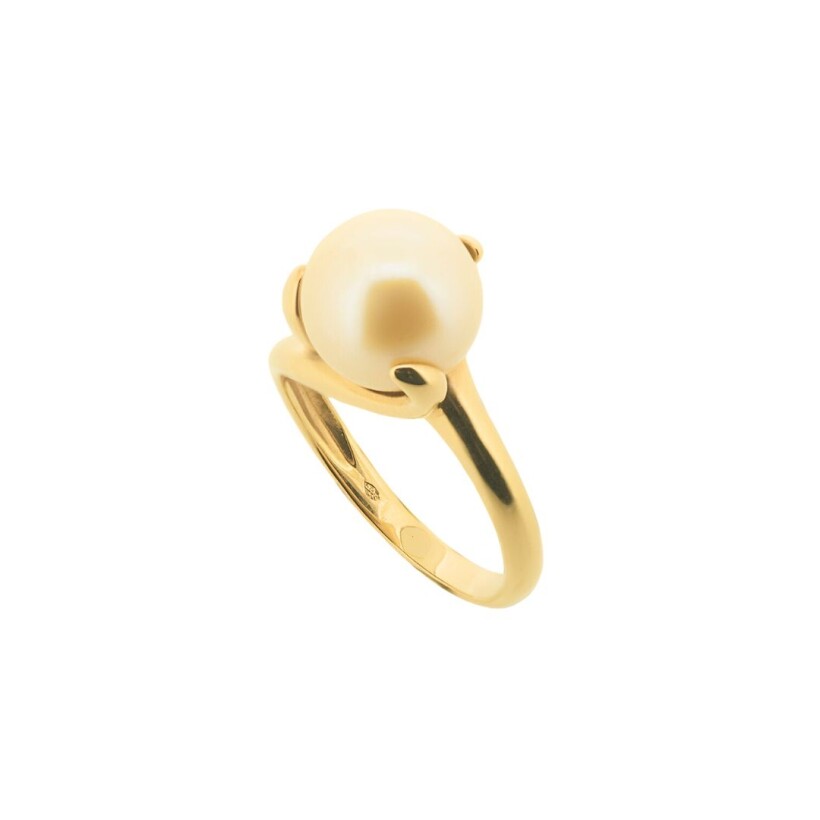 Bague perle d\'eau douce orangée, or jaune