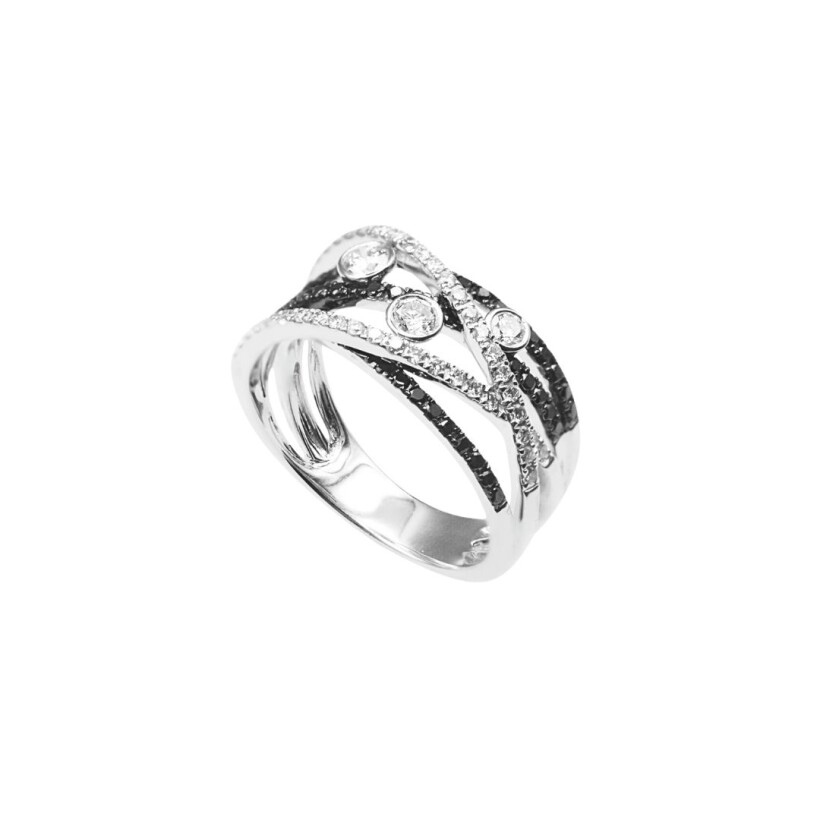 Bague diamants blancs et noirs 0.79ct, or blanc