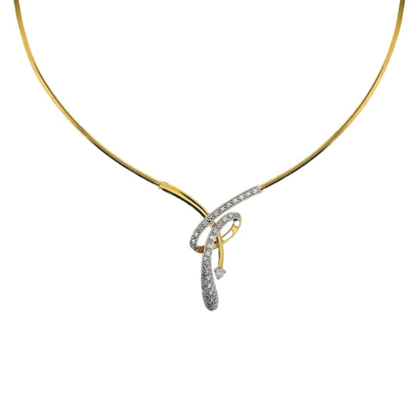 Collier semi-rigide en or jaune et pavage diamants