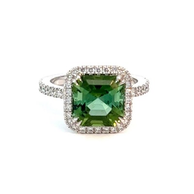 Bague en or blanc tourmaline verte asscher et diamants