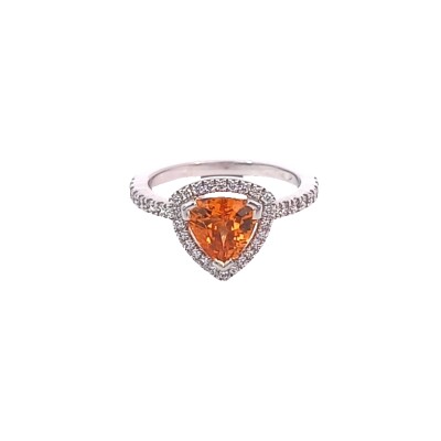 Bague en or blanc grenat mandarin trillion et diamants