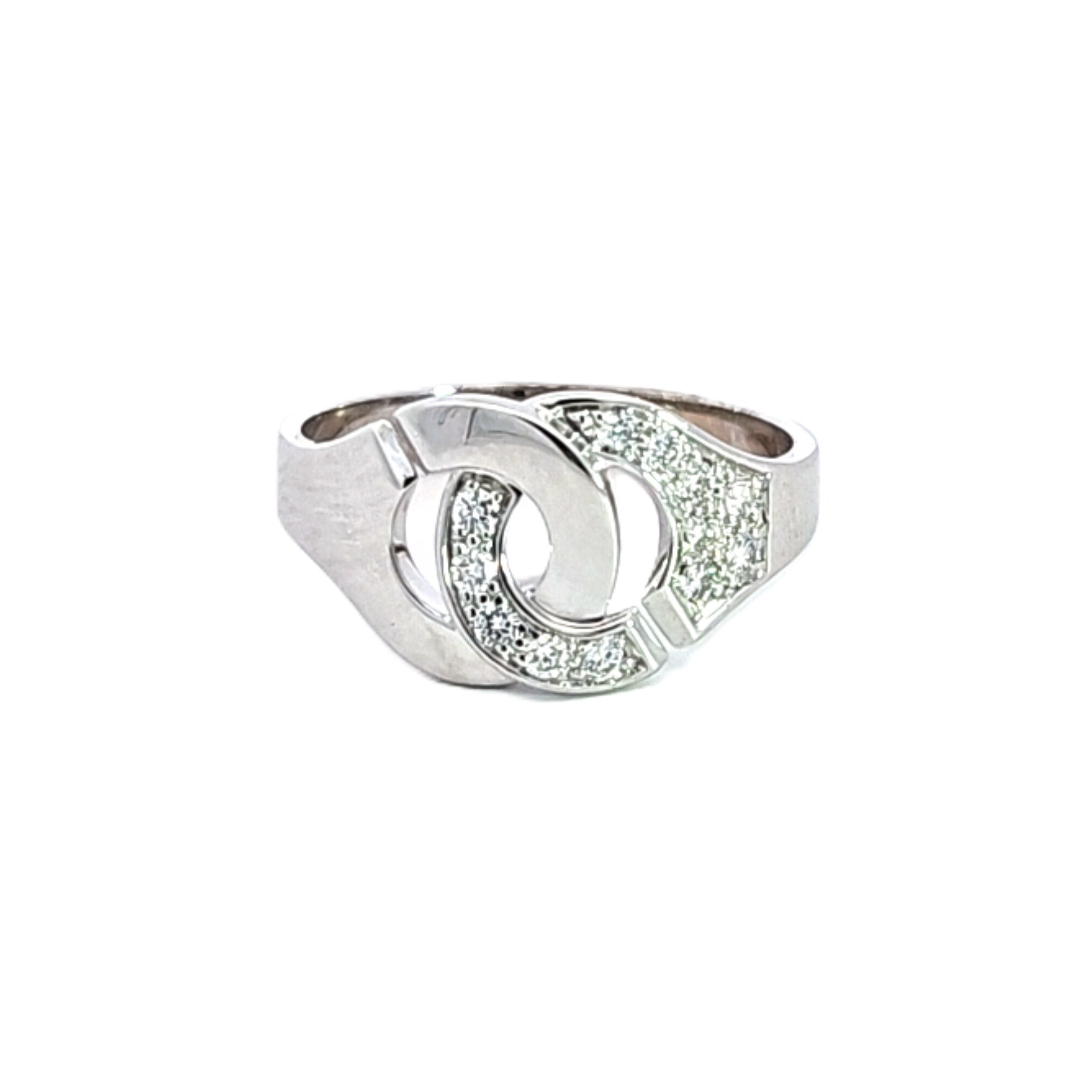 Bague Menottes en or blanc et diamants vue 2