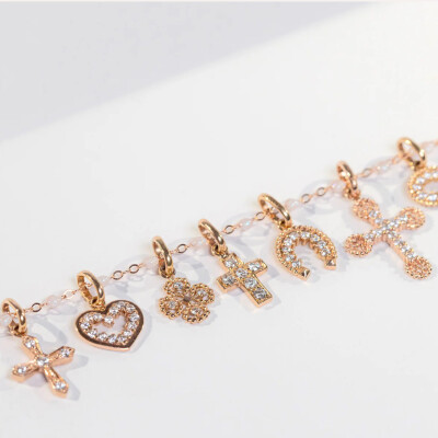 Collier Gigi Clozeau Classique en or rose et résine bleu nuit, 50cm