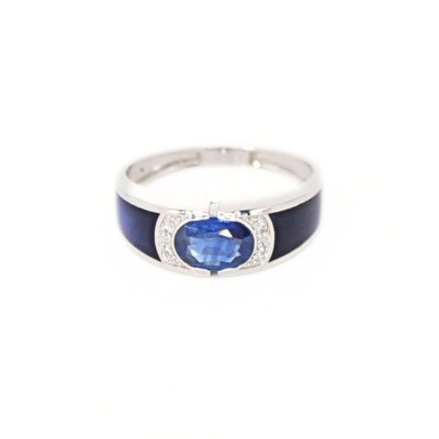 Bague Clozeau Athéna en or blanc, saphir, résine bleu de Prusse et diamants
