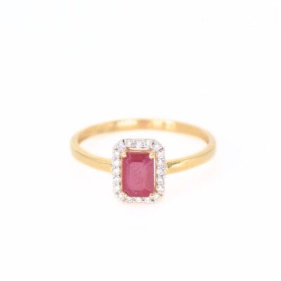 Bague Collection Lumière en or jaune 750 millièmes, rubis et diamants