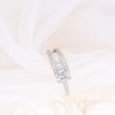 Bague Collection Lumière en or blanc 750 millièmes et diamants
