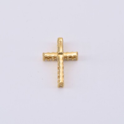 Croix Collection Lumière en or jaune 750 millièmes et diamants