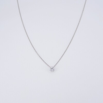 Collier Collection Poque Joaillier or blanc 750 millièmes et diamant 50 centièmes de carat