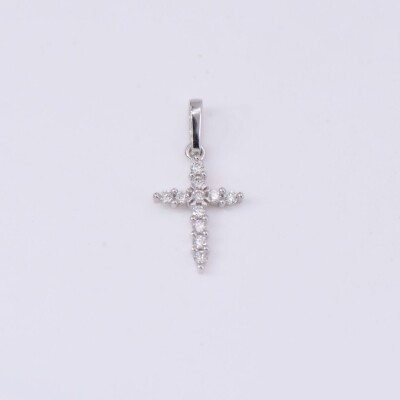 Pendentif en or blanc et diamants