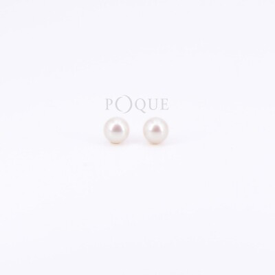 Boucles d'oreilles Poque Joaillier en or jaune 750 millièmes et perles de culture Akoya