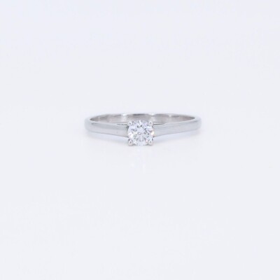 Bague Solitaire Poque Joaillier or blanc 750 millièmes et diamant