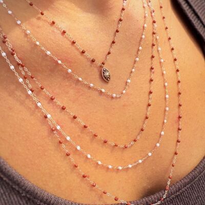 Pendentif Gigi Clozeau Karma en or rose et résine moka