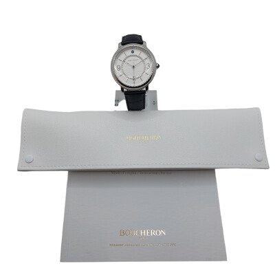 Montre Boucheron Epure