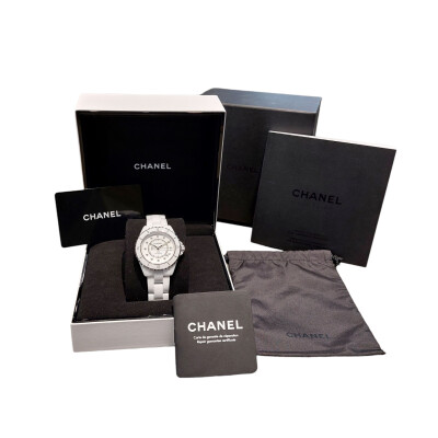 CHANEL J12