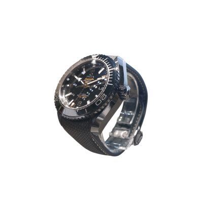 OMEGA Seamaster Planet Ocean
