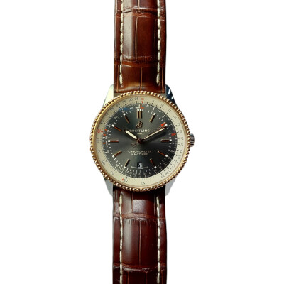 Breitling Navitimer