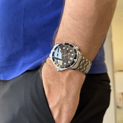 Omega Seamaster James Bond