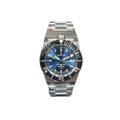 Triton Subphotique