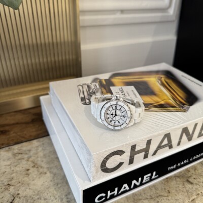 CHANEL J12