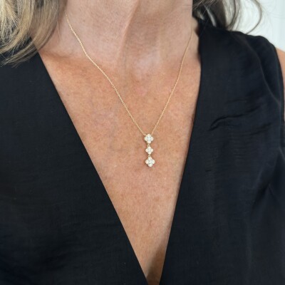 Collier Trèfles en or jaune et diamants
