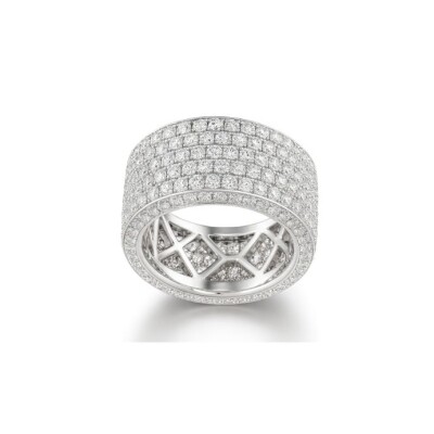 bague en or blanc et diamants