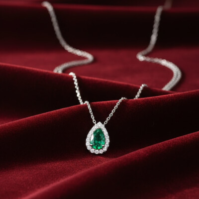 Collier en or blanc et diamants