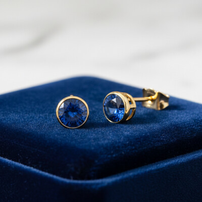 Boucles d'oreilles or jaune et saphirs