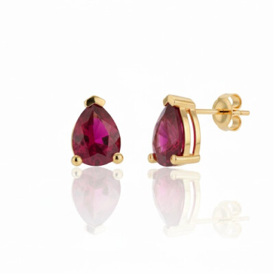 Boucles oreilles or jaune 18 cts et rubis