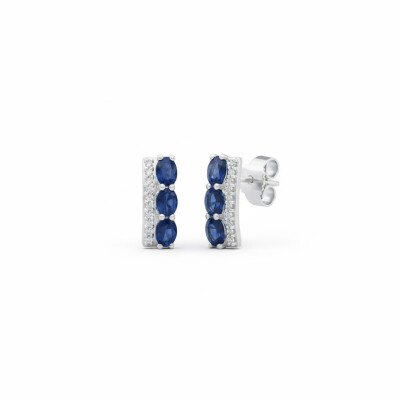Boucles d'oreilles en or blanc 18 cts, saphirs et diamants