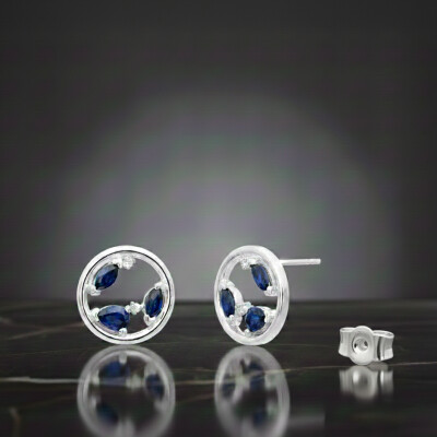 Boucles d'oreilles or blanc 18 cts, saphir et diamants