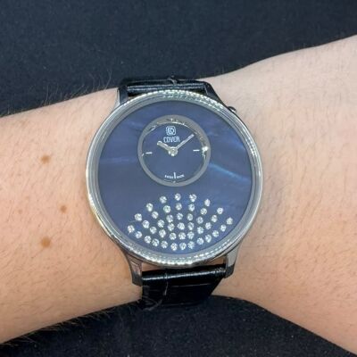 Montre Cover Femme - Cadran Noir & Cristaux - Bracelet Cuir & Verre Saphir